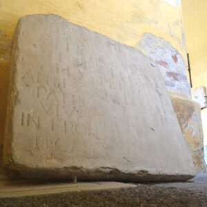 Scansione 3D - Stele incisa (2)